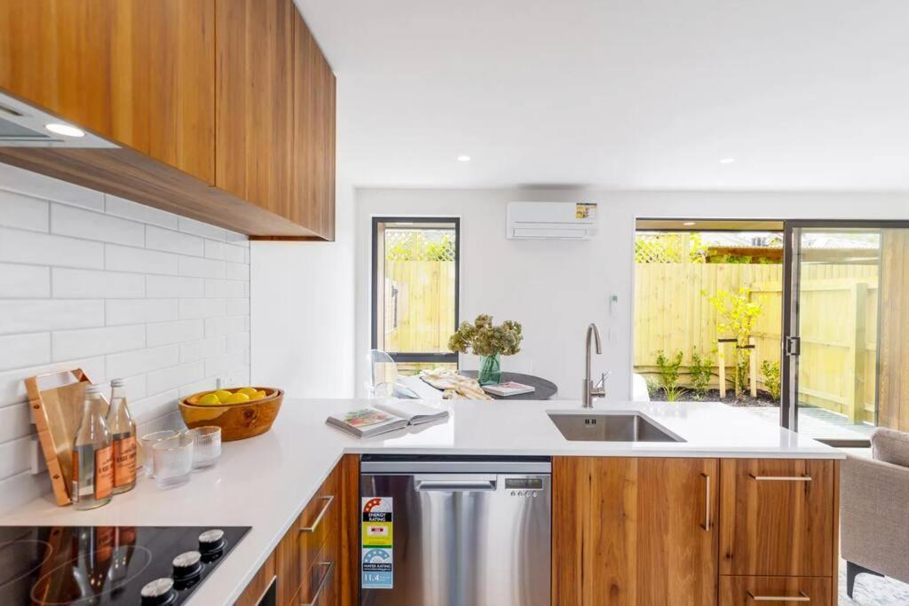 Cosy Central Home - Walk To Cbd & Free Escooters! 基督城 外观 照片
